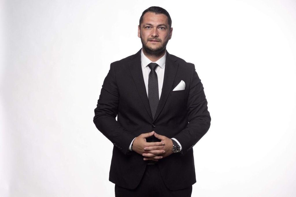 Bogdan Steriopol – De la jurnalism sportiv la leadership strategic în administrația centrală