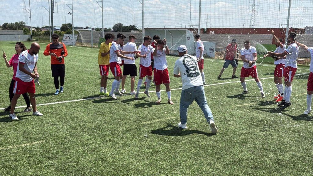 Promovare meritată: ACS Unirea Dobroești ajunge în Liga a IV-a