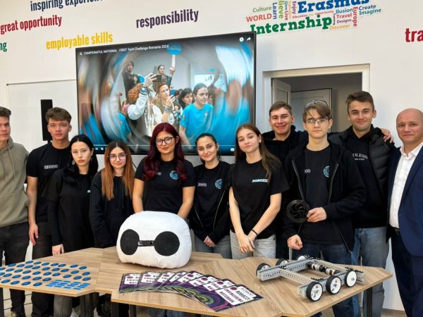 Inteligență și curaj: Robozzi #23800 din Iași și apelul lor pentru sponsori